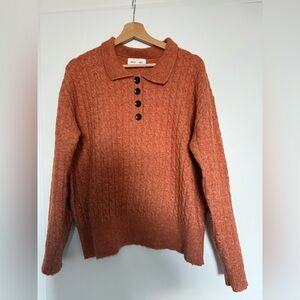 Sweater size M